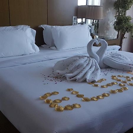Edmond Hotel Браззавиль Экстерьер фото